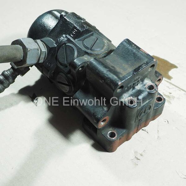 Gebrauchte Servopumpe von Bosch/ZF, zweite Lenkhilfpumpe, TeileNr 8604955160, 0501223150